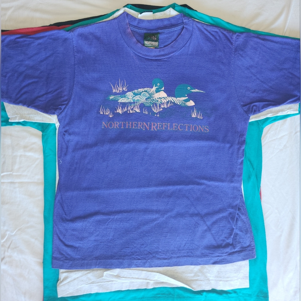 🪶Vintage Northen Refelections - Purple Single Stitch Loon T-Shirt - Size S